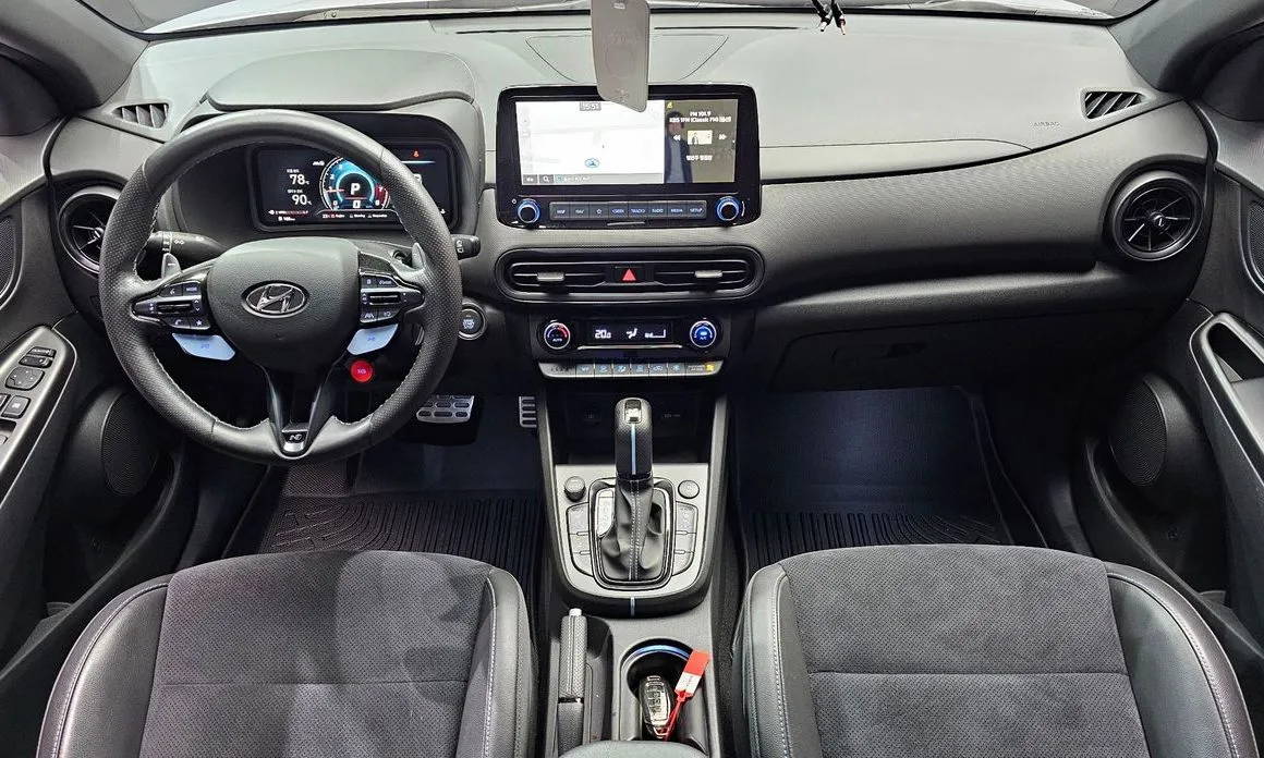 Hyundai Kona — фото 8