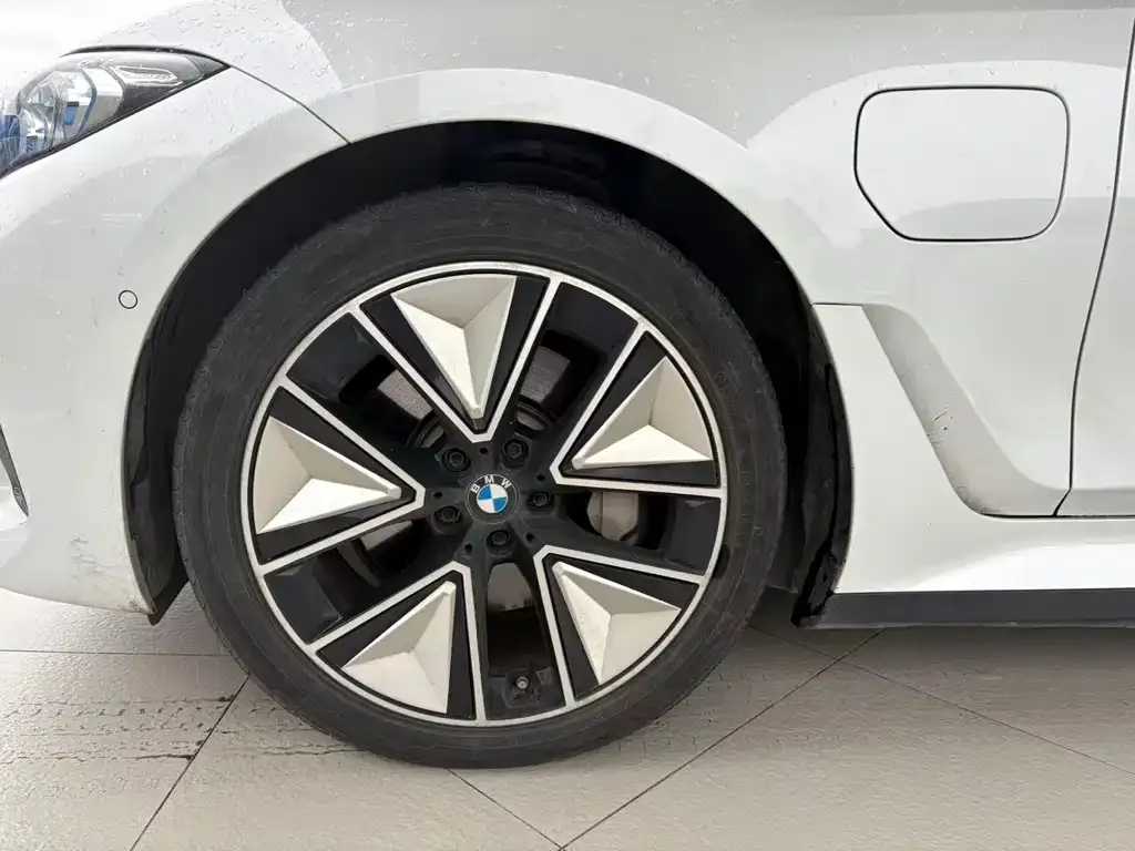 BMW i3 — фото 2