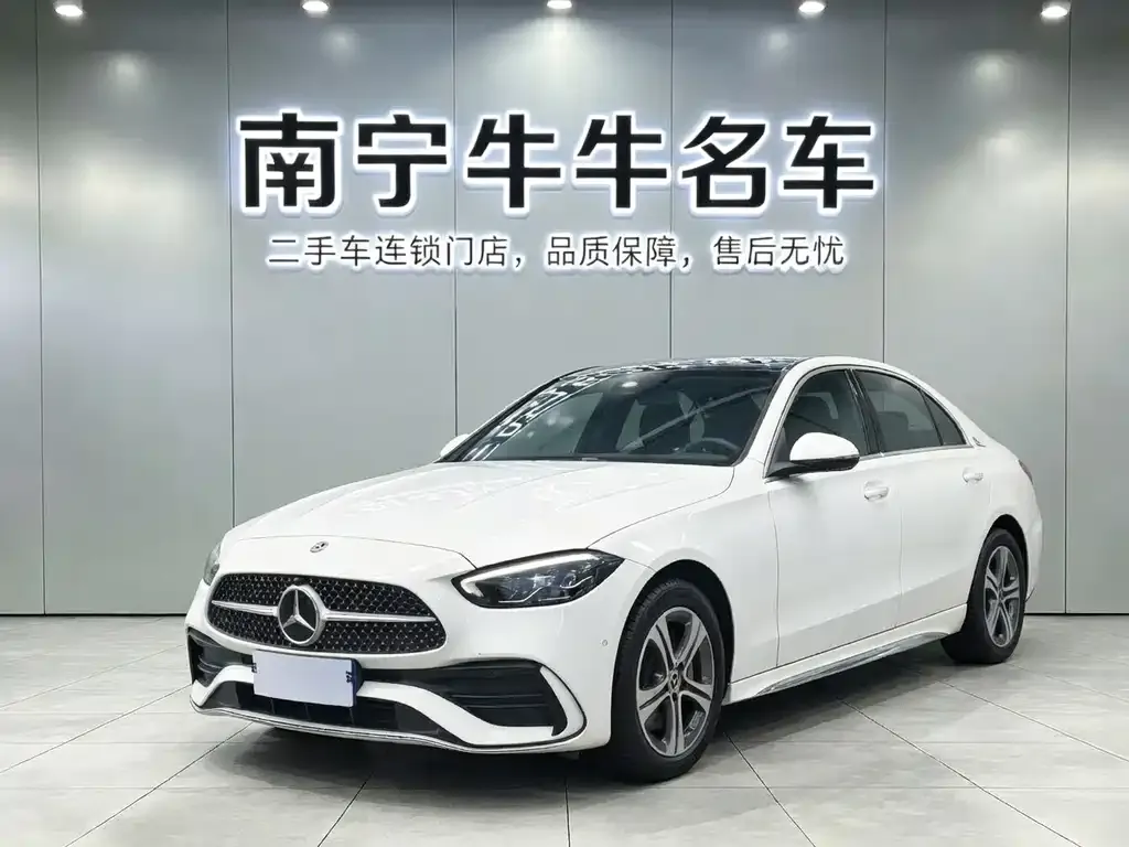 Mercedes-Benz C-Class — фото 1