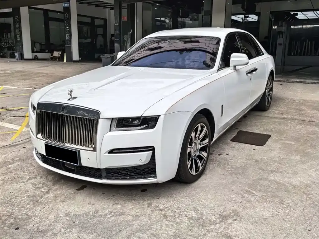 Rolls-Royce Ghost — фото 9