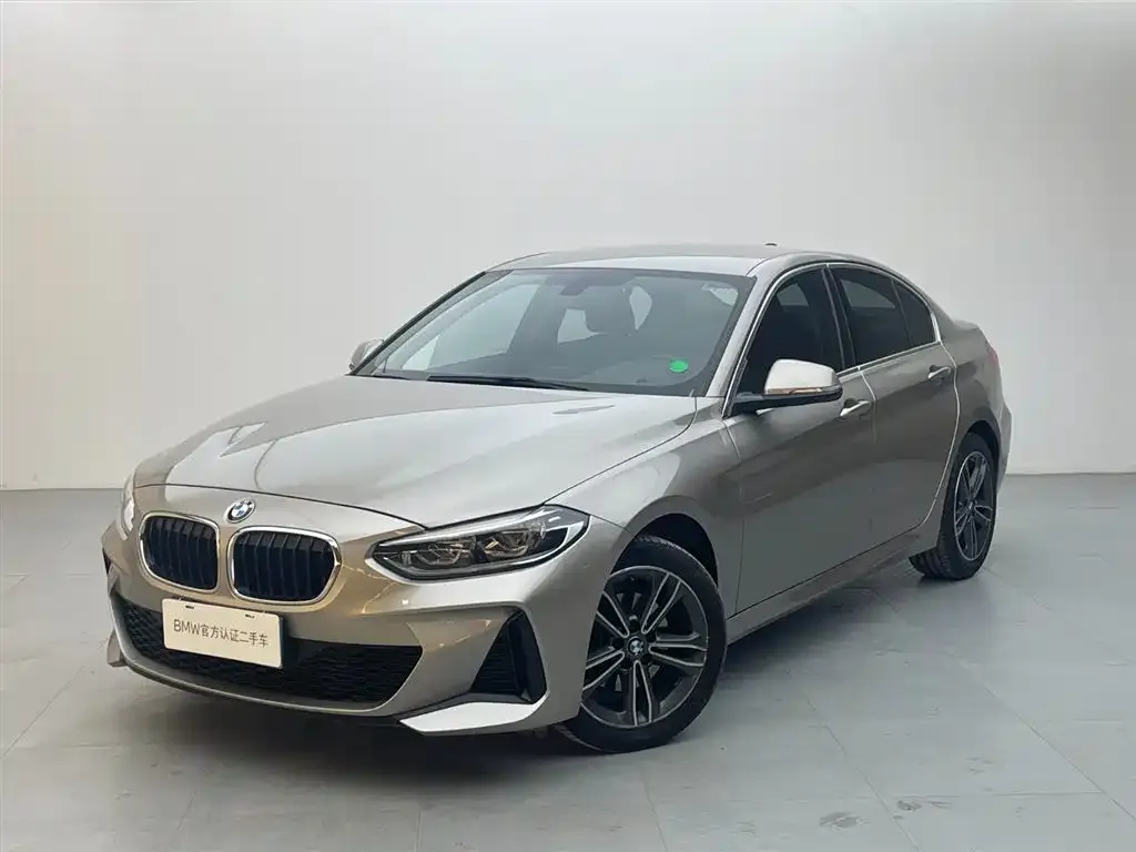 BMW 1 Series — фото 1