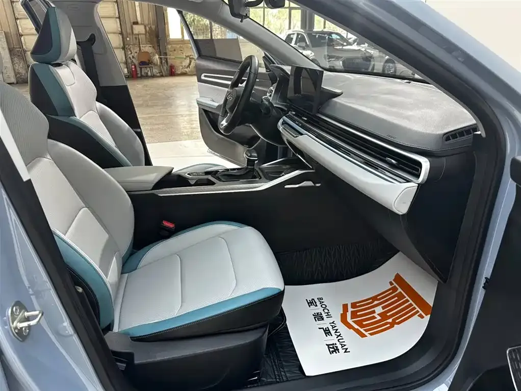 Geely Emgrand 2023 из CN, фото 6