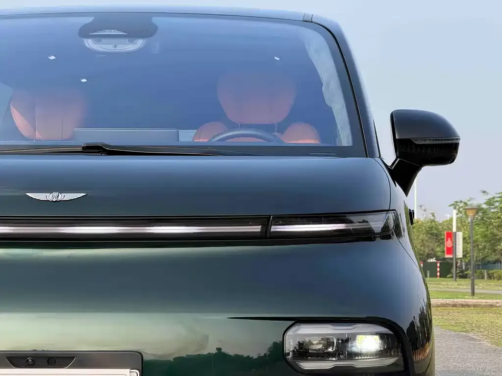 Geely Yizhen L380 2025 из CN, фото 2