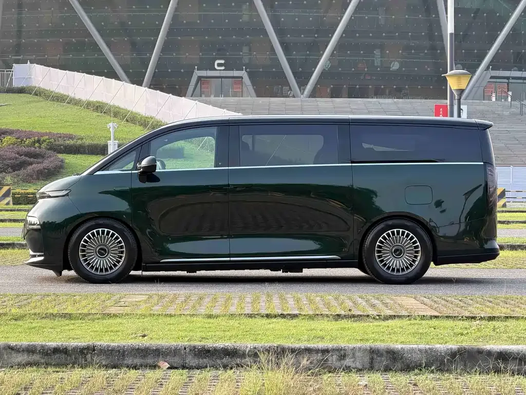 Geely Yizhen L380 2025 из CN, фото 5
