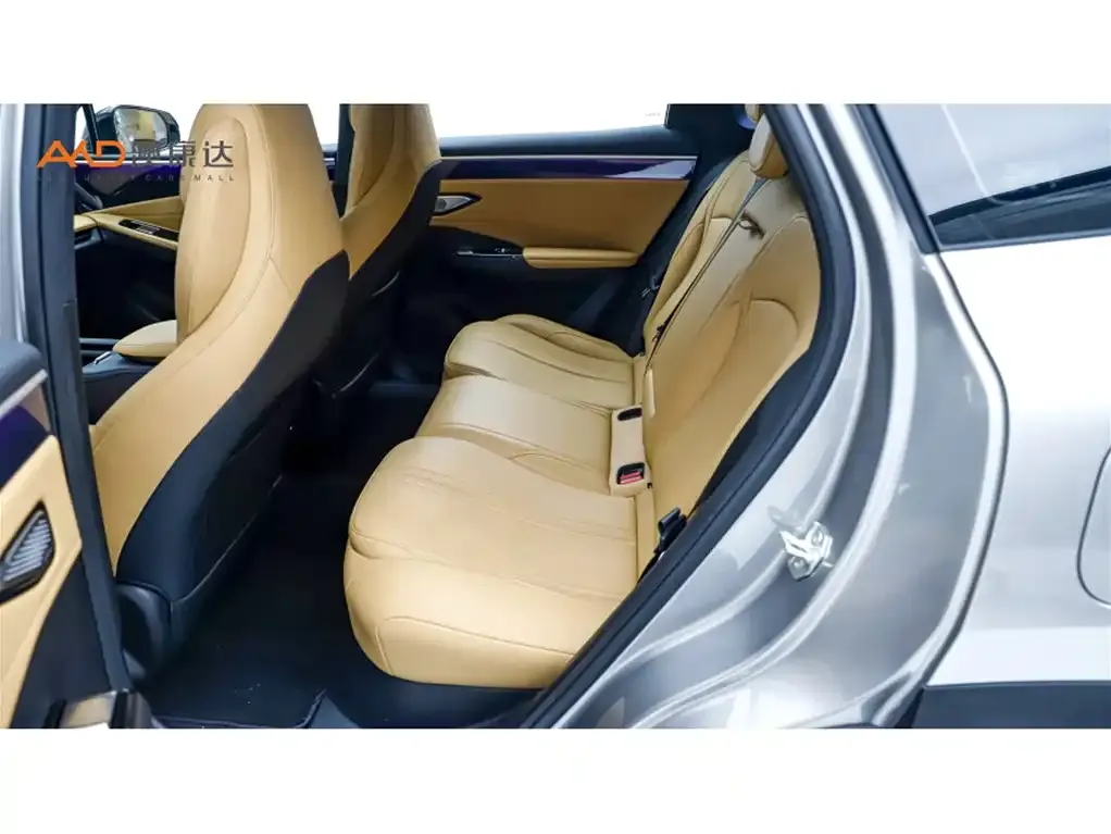 Geely Galaxy L7 — фото 3