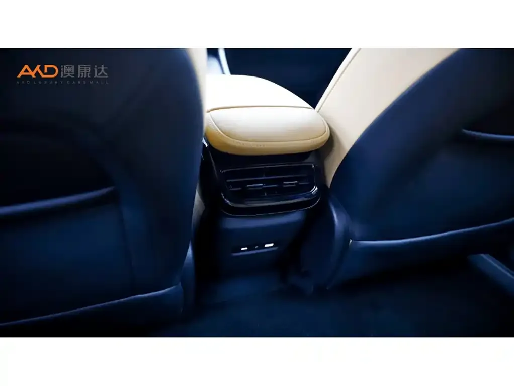 Geely Galaxy L7 — фото 6