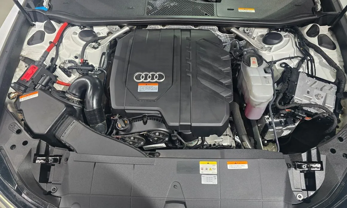 Audi A6 — фото 7