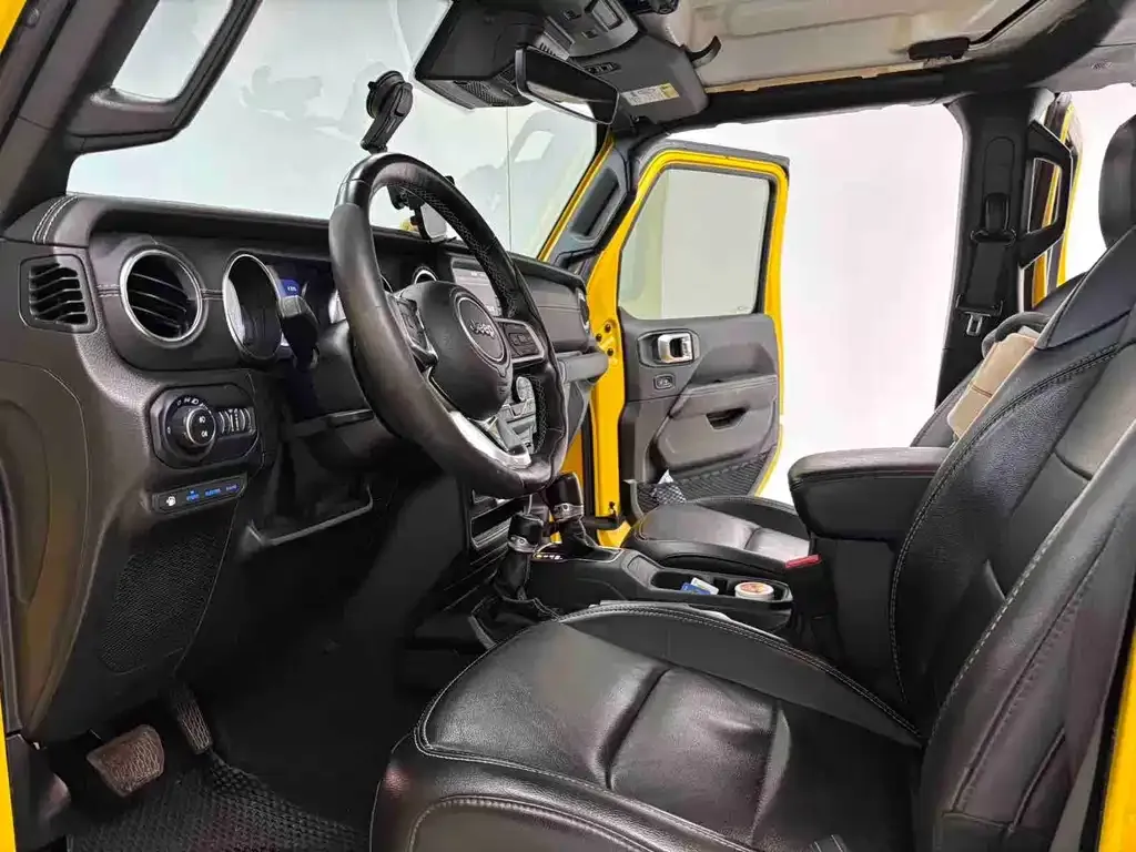 Jeep Wrangler PHEV 2021 из CN, фото 8