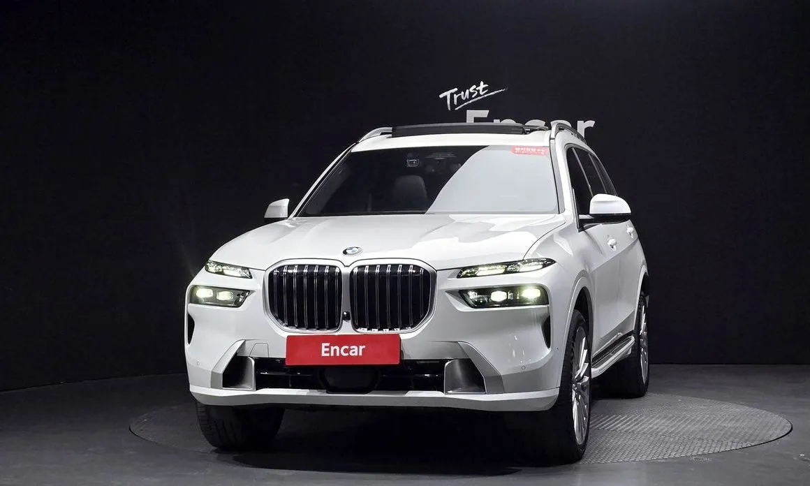 BMW X7 2025 из KR, фото 10
