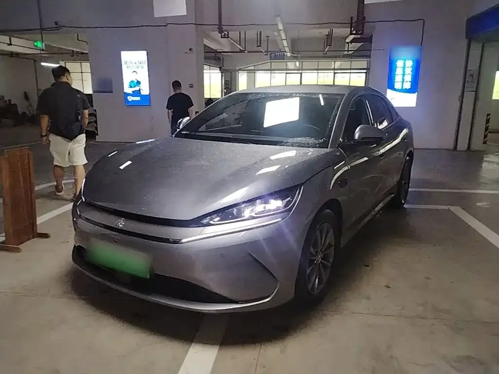 BYD Qin L — фото 1