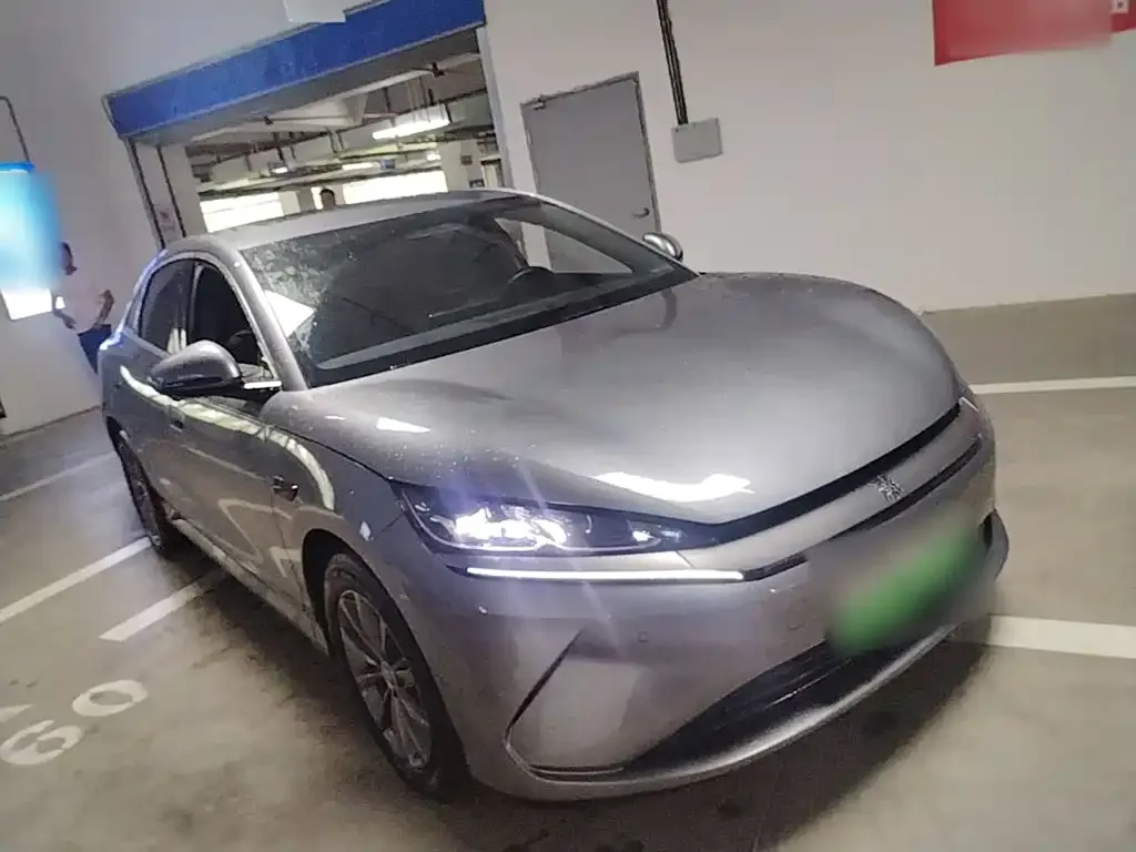 BYD Qin L — фото 2
