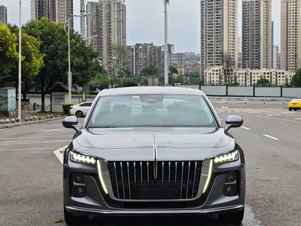 Hongqi H5 — фото 3