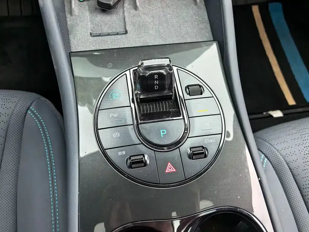 BYD Seal 06GT — фото 7