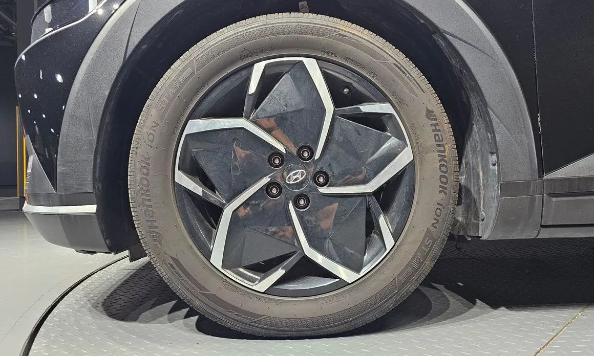 Hyundai Ioniq5 — фото 9