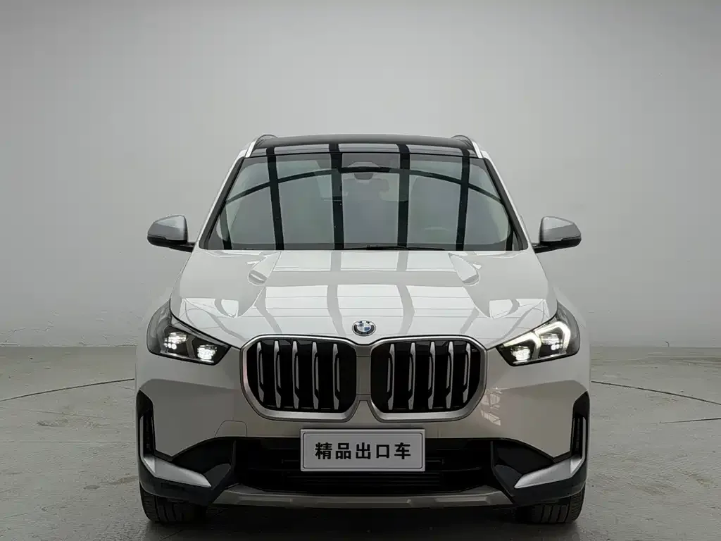 BMW X1 — фото 3