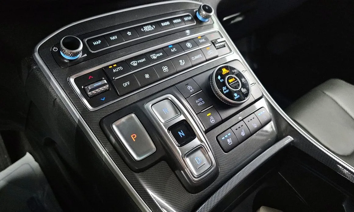 Hyundai Santafe — фото 7