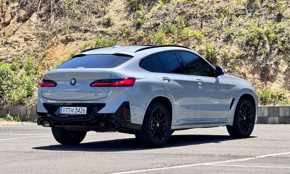 BMW X4 — фото 7