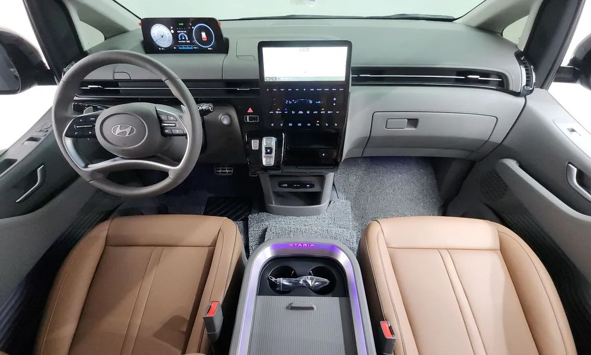 Hyundai Staria — фото 9