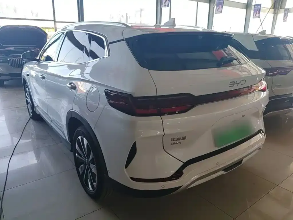 BYD PLUS New Energy — фото 7