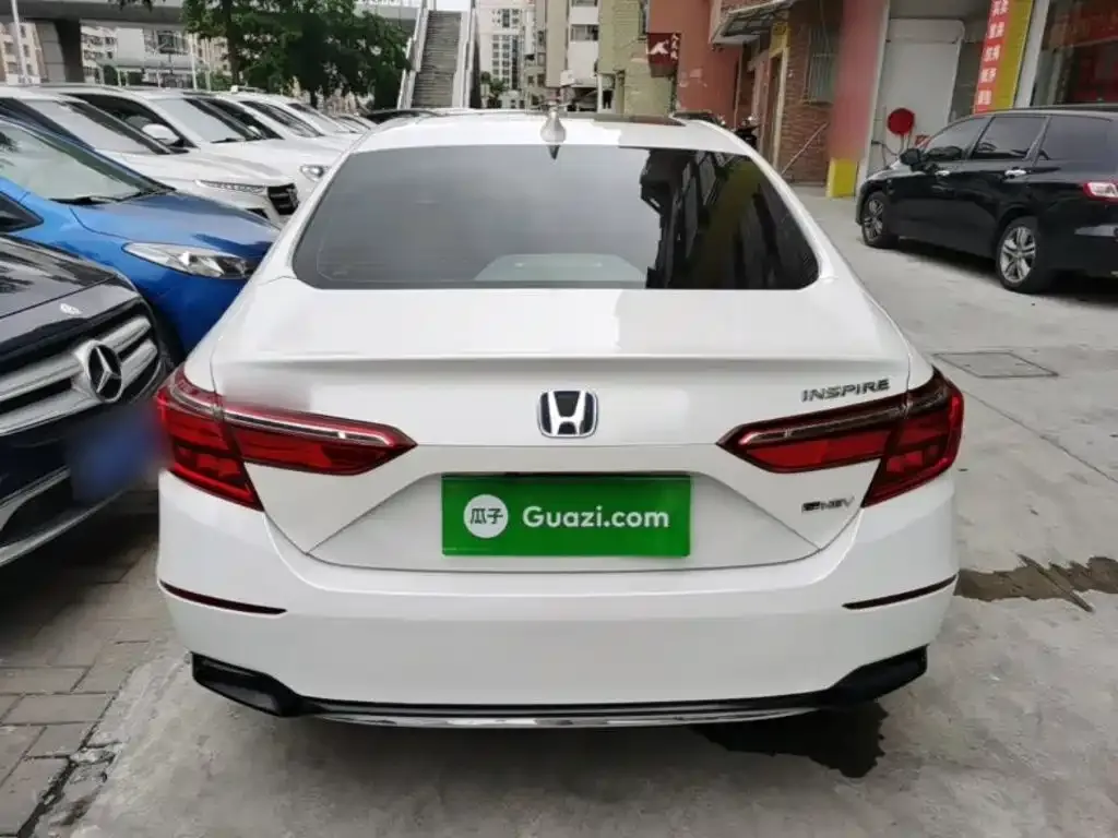 Honda Inspire — фото 6