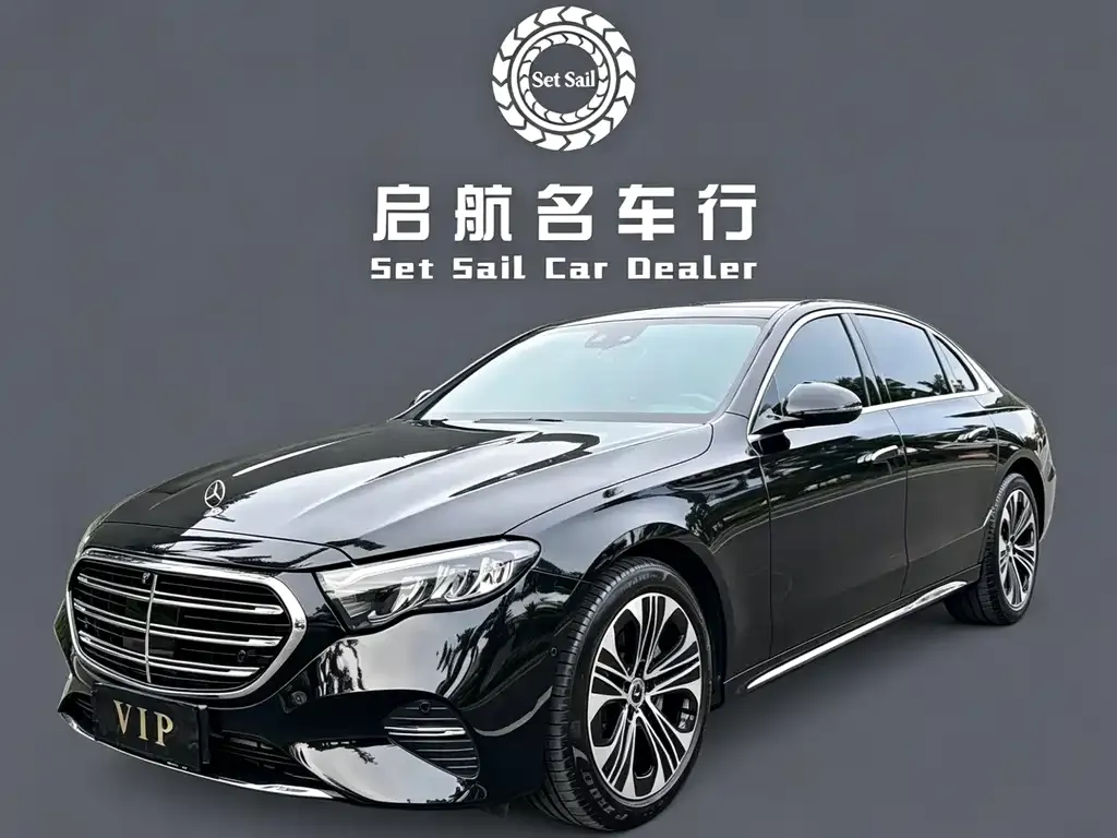 Mercedes-Benz E-Class — фото 1