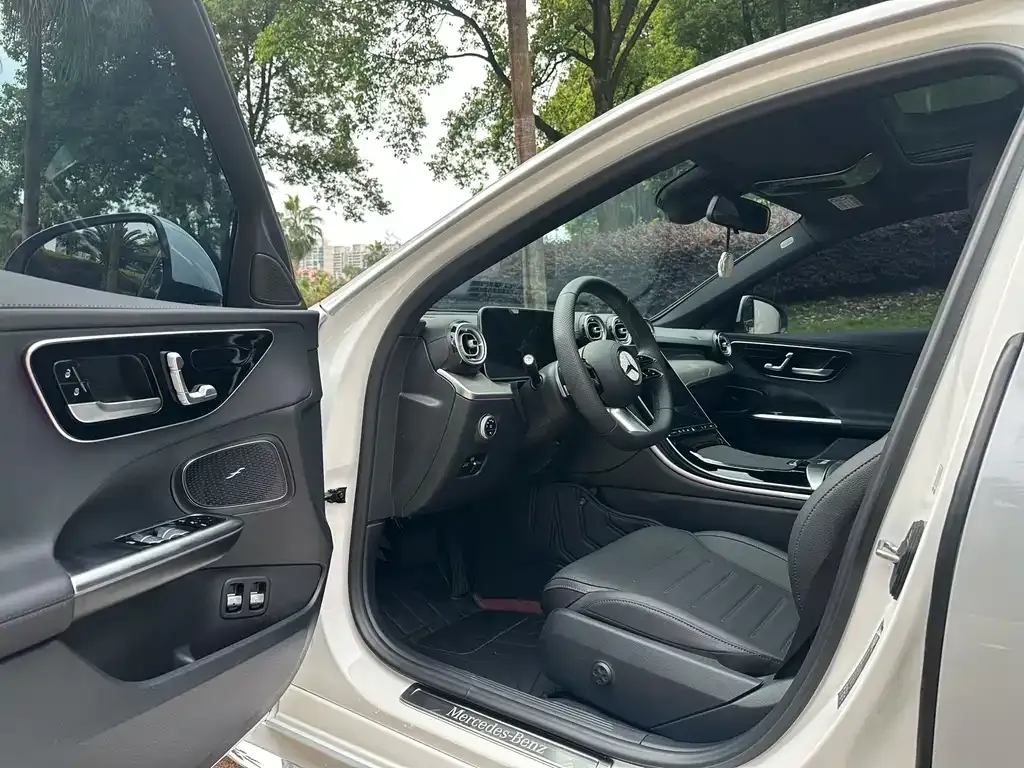 Mercedes-Benz C-Class New Energy 2025 из CN, фото 3