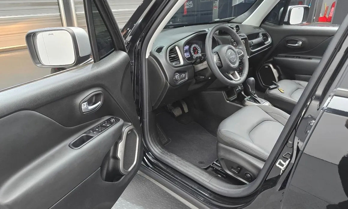 Jeep Renegade 2022 из KR, фото 8