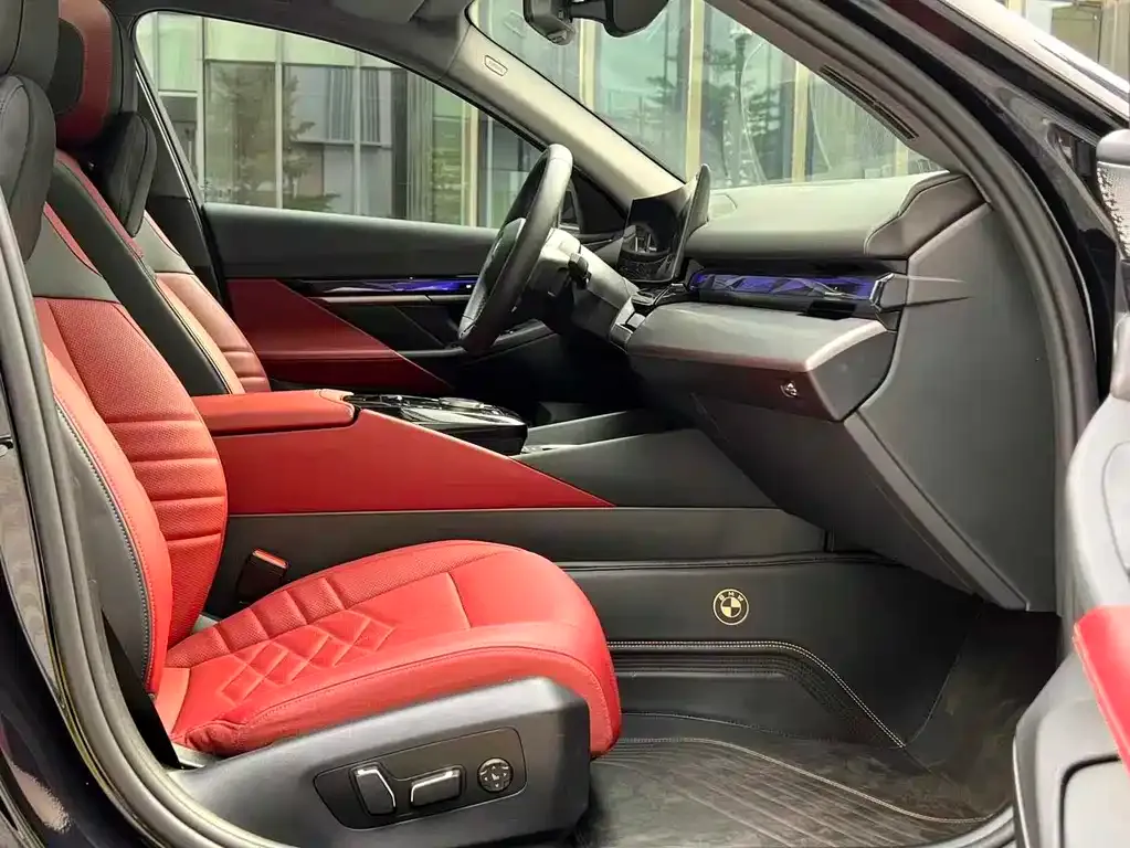 BMW i5 2025 из CN, фото 5