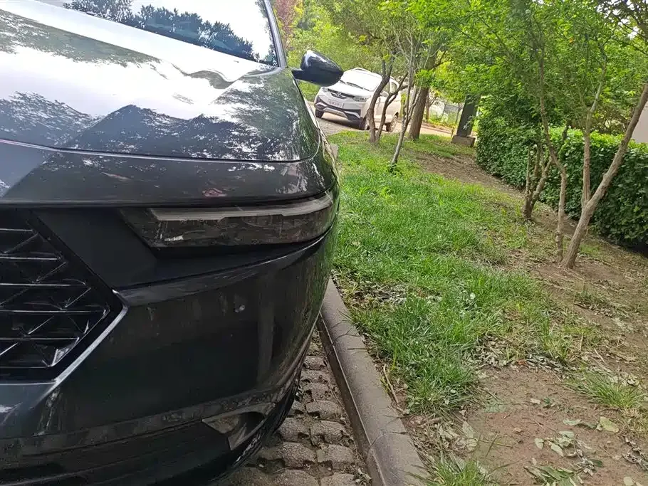 Honda Accord — фото 10
