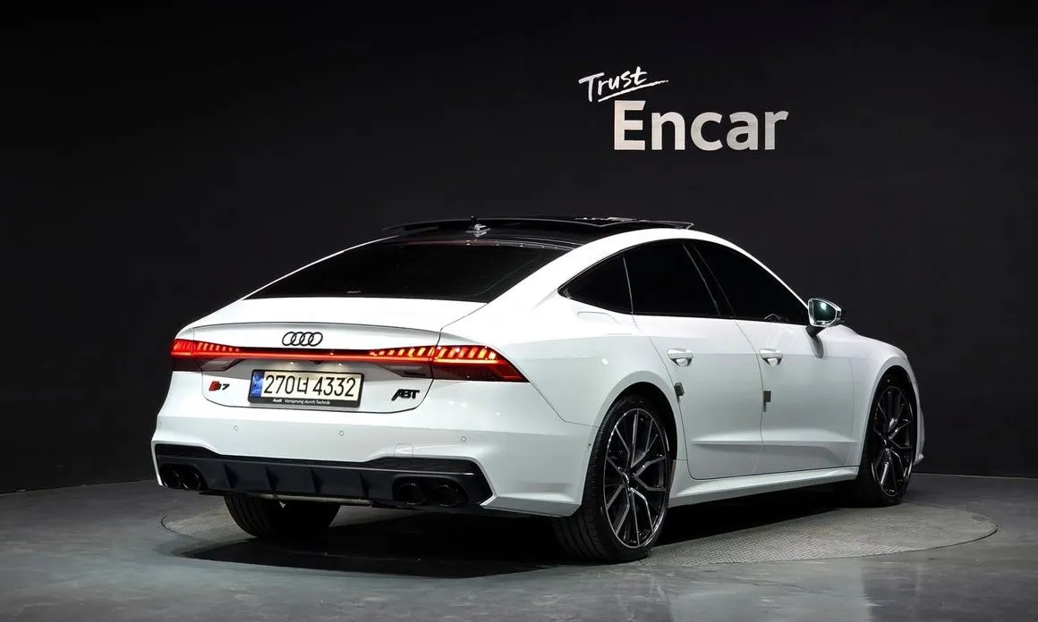 Audi S7 2021 из KR, фото 7