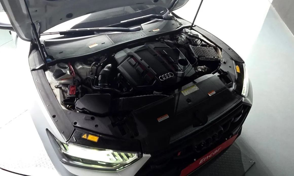 Audi S7 2021 из KR, фото 9