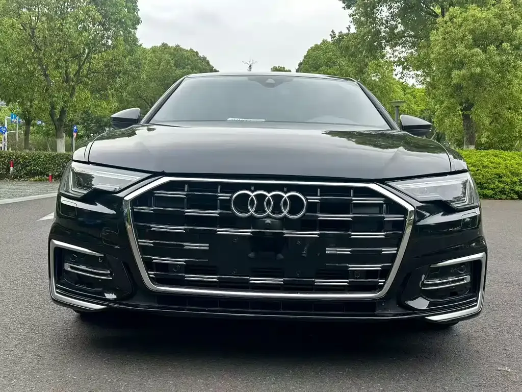 Audi A6L — фото 8