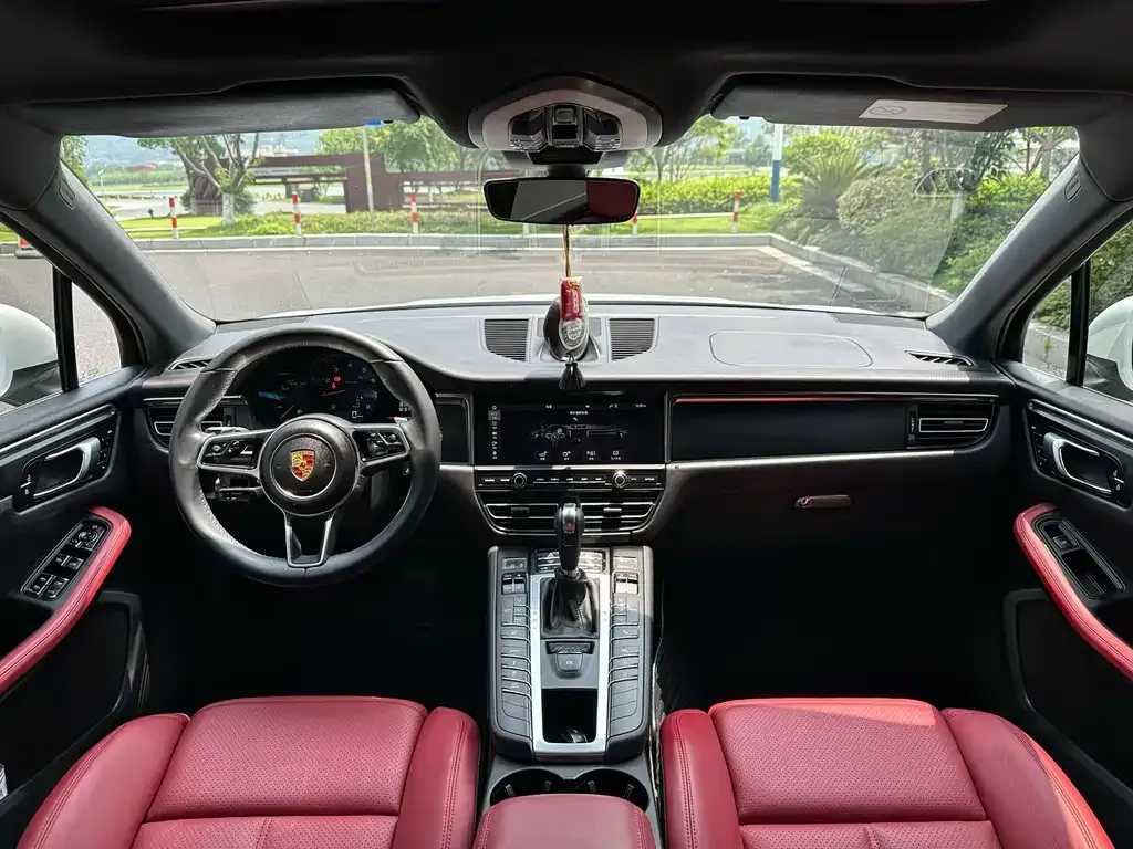 Porsche Macan 2021 из CN, фото 4