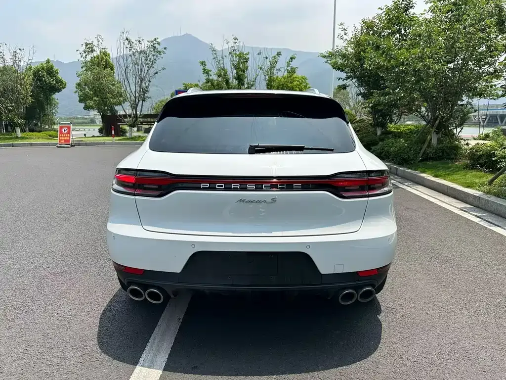 Porsche Macan 2021 из CN, фото 7
