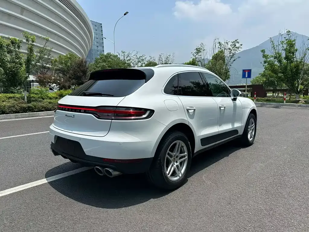 Porsche Macan 2021 из CN, фото 8