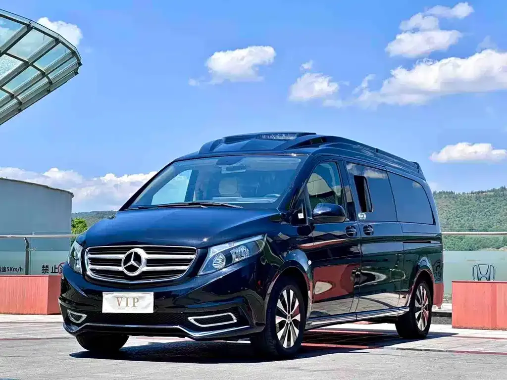 Mercedes-Benz Vito — фото 1