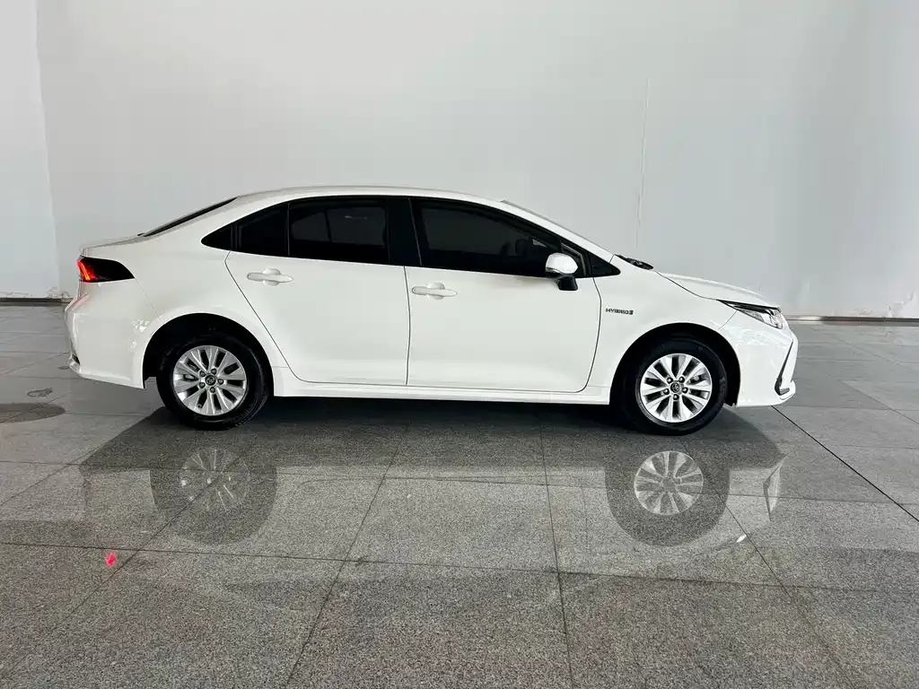 Toyota Corolla 2022 из CN, фото 4