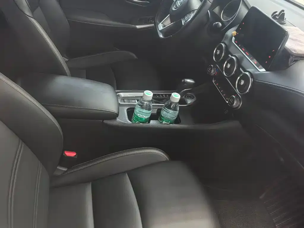 Nissan Sylphy 2022 из CN, фото 5