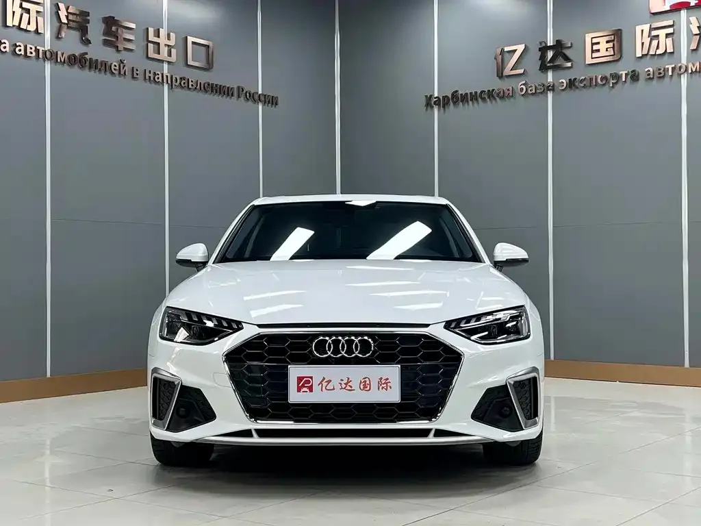 Audi A4L 2021 из CN, фото 3