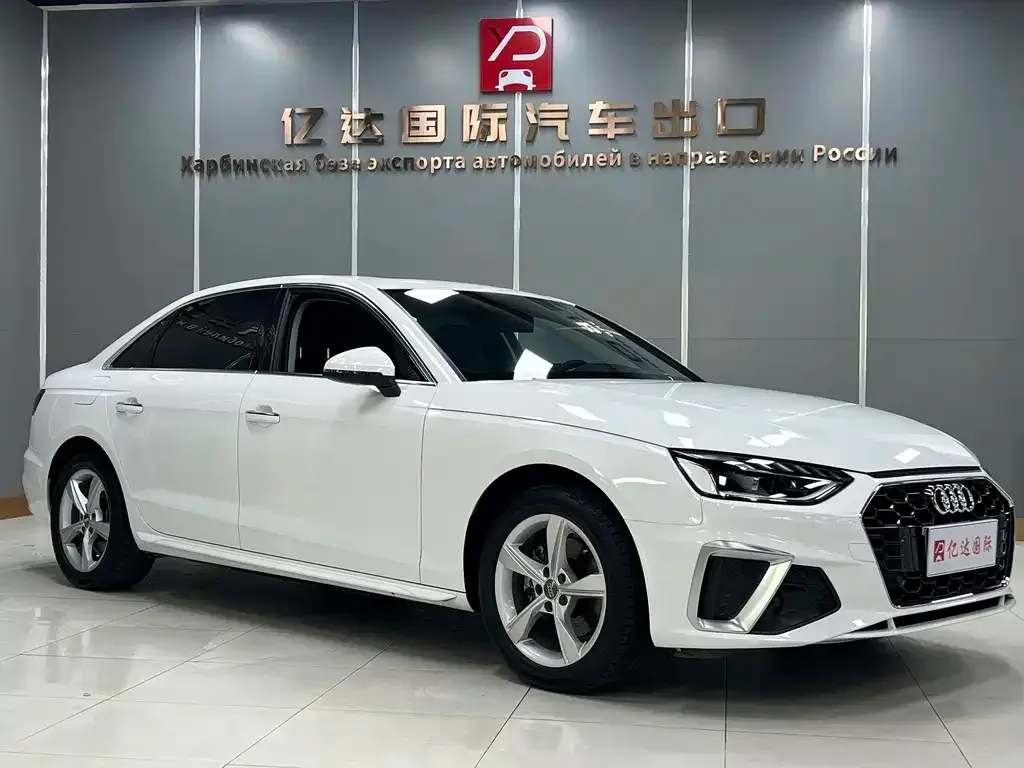 Audi A4L 2021 из CN, фото 5