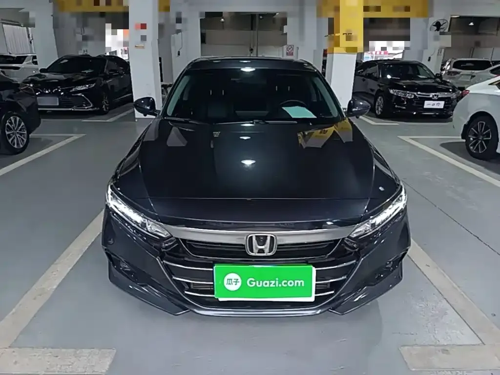 Honda Accord — фото 9