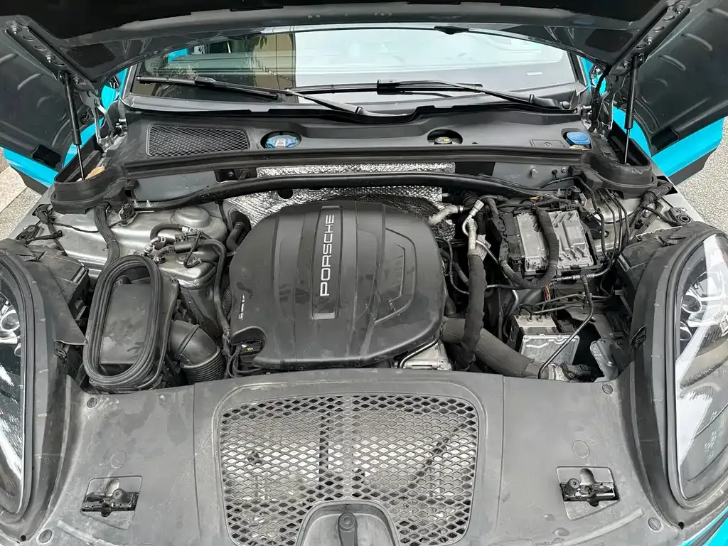 Porsche Macan 2021 из CN, фото 2