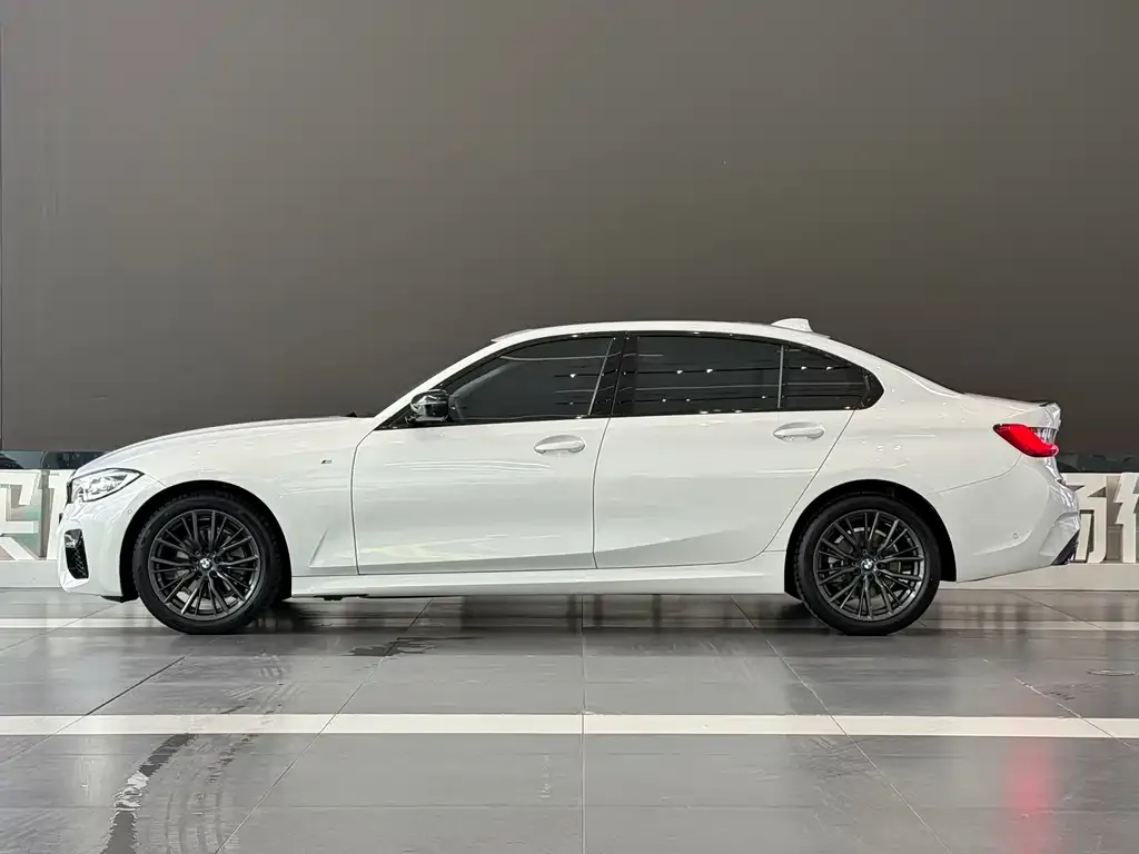 BMW 3 Series — фото 2