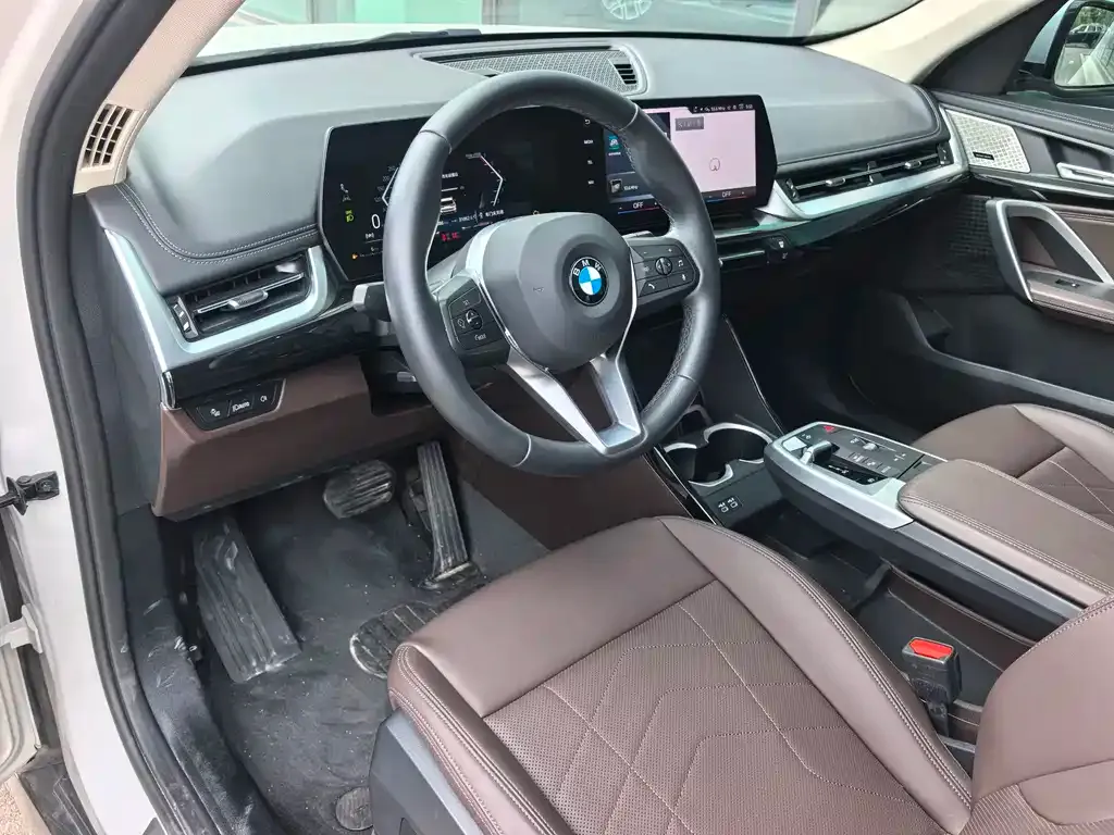 BMW X1 2024 из CN, фото 10