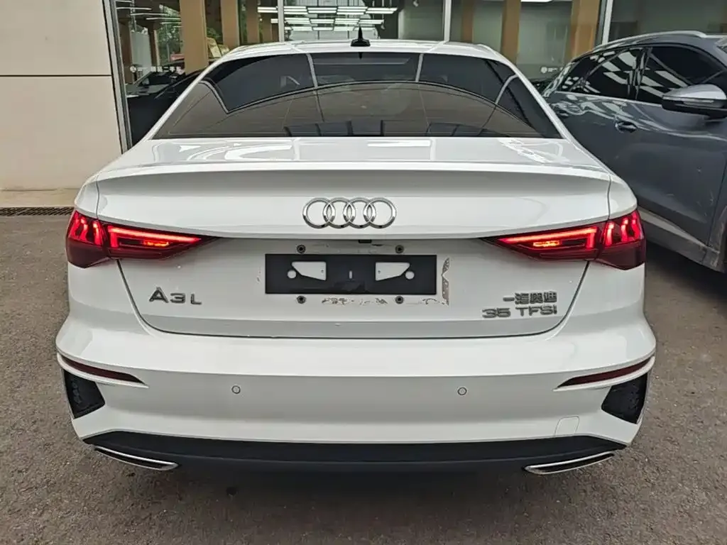Audi A3 — фото 8