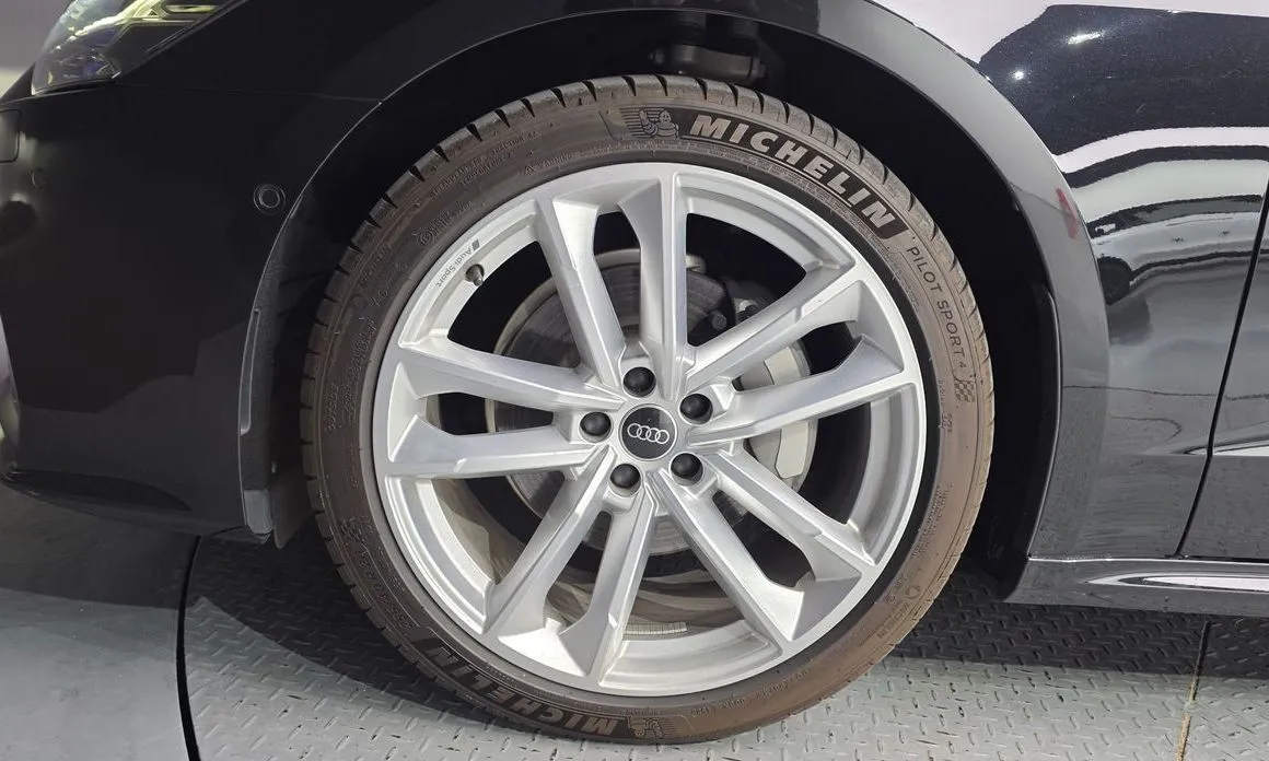 Audi A7 2023 из KR, фото 4