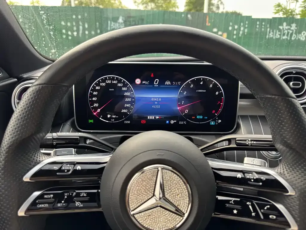 Mercedes-Benz C-Class — фото 10
