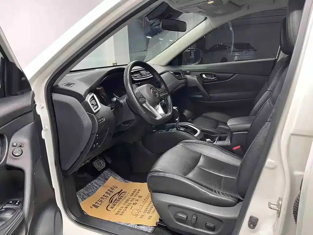Nissan X-Trail 2021 из CN, фото 9
