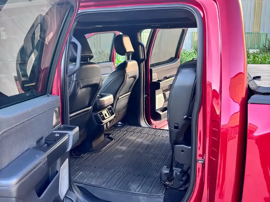 Ford F-150 Raptor 2024 из CN, фото 5