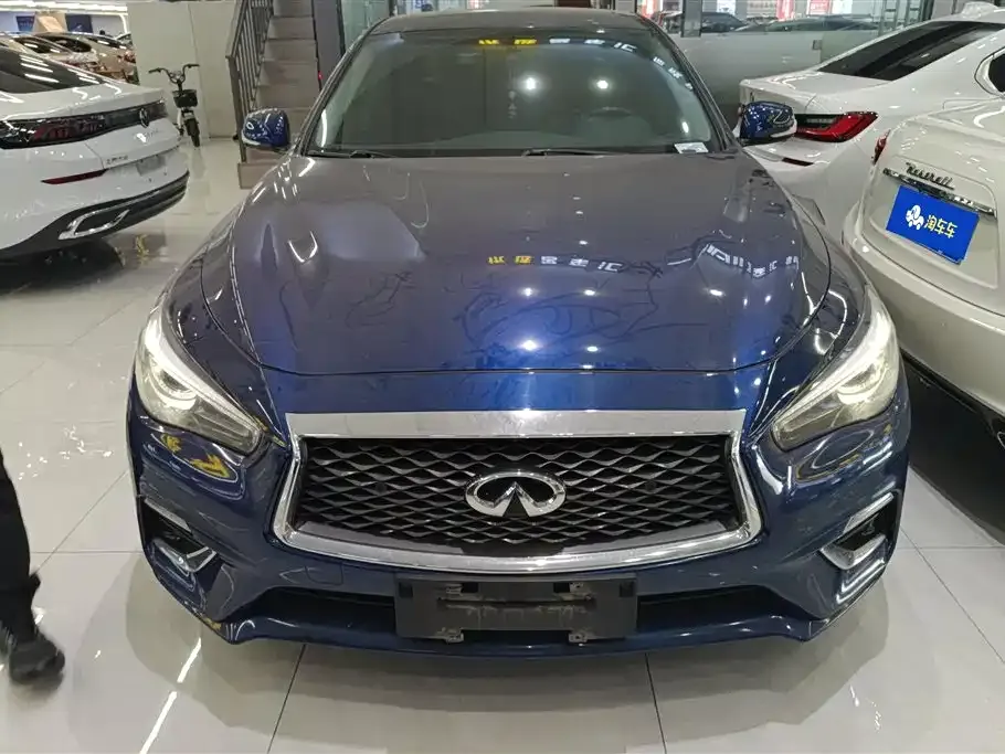 Infiniti Q50L 2021 из CN, фото 9